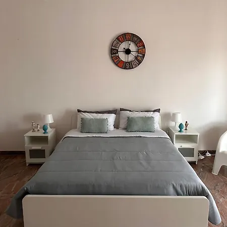 La Casa Di Stefania Vista Mare *